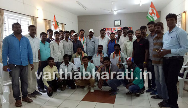 ಕಾಂಗ್ರೆಸ್ ಸೇರಿದ ಬಿಜೆಪಿ ಕಾರ್ಯಕರ್ತರು